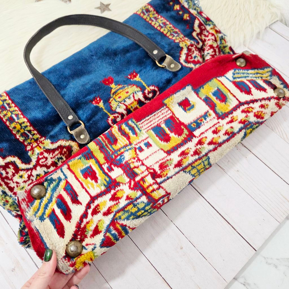 Vintage 60s 70s Carpet Bag blue tapestry kilim large foldover fringe French - Picture 3 of 14